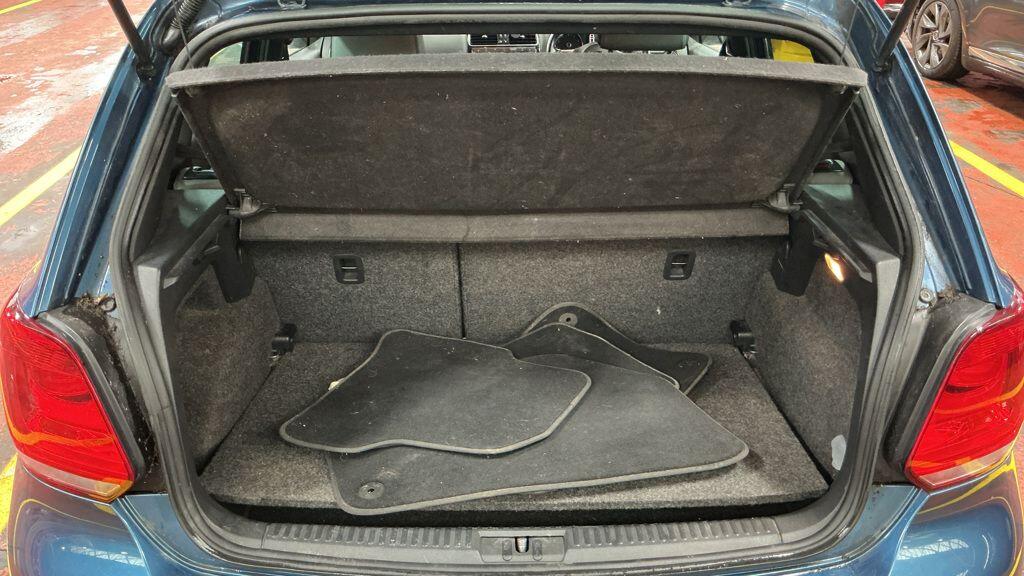 Used Volkswagen Polo 2013 for sale - 77230591: Photo 11