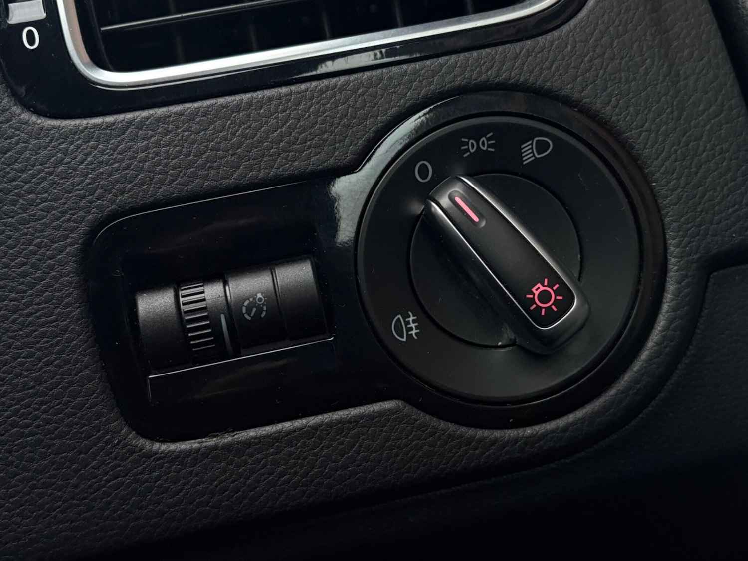 Used Volkswagen Polo 2013 for sale - 77230591: Photo 53