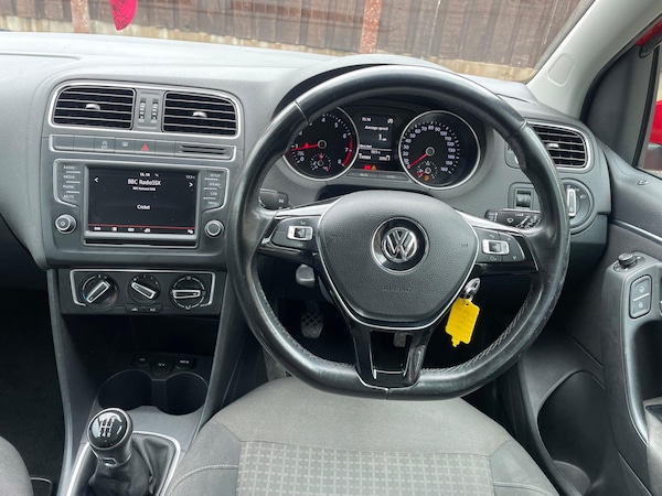 Used Volkswagen Polo 2014 for sale - 74509364: Photo 31