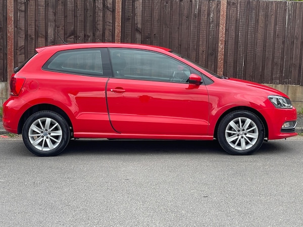 Used Volkswagen Polo 2014 for sale - 74509364: Photo 6