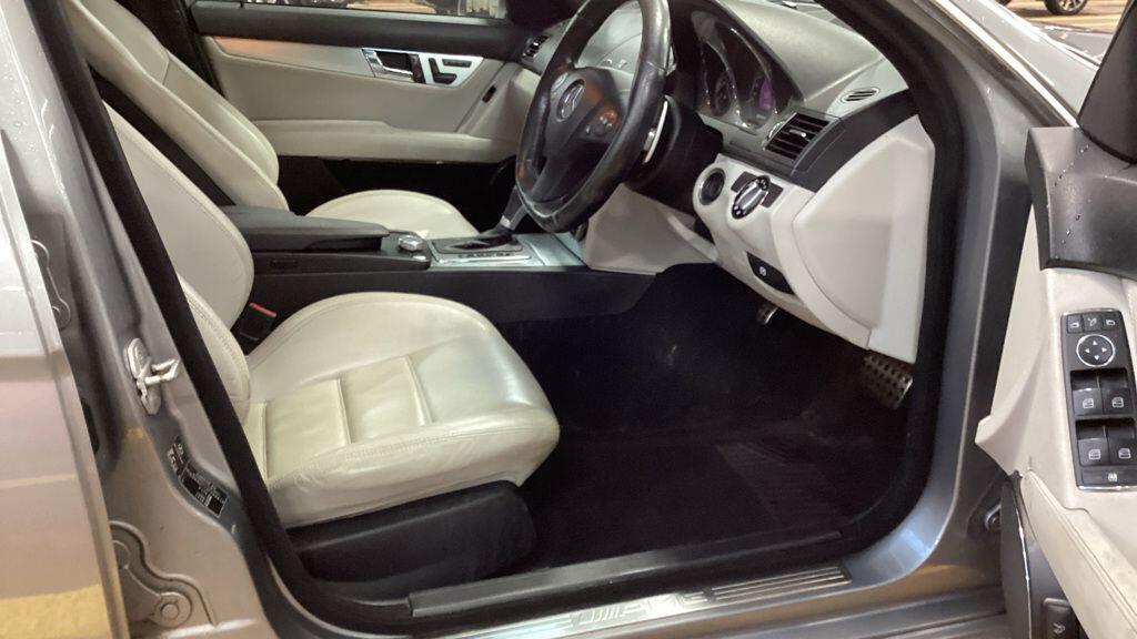 Used Mercedes-Benz C Class 2008 for sale - 76886682: Photo 7
