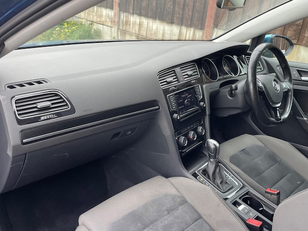 Used Volkswagen Golf 2015 for sale - 76284363: Photo 14