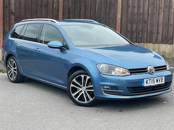 Volkswagen - Golf