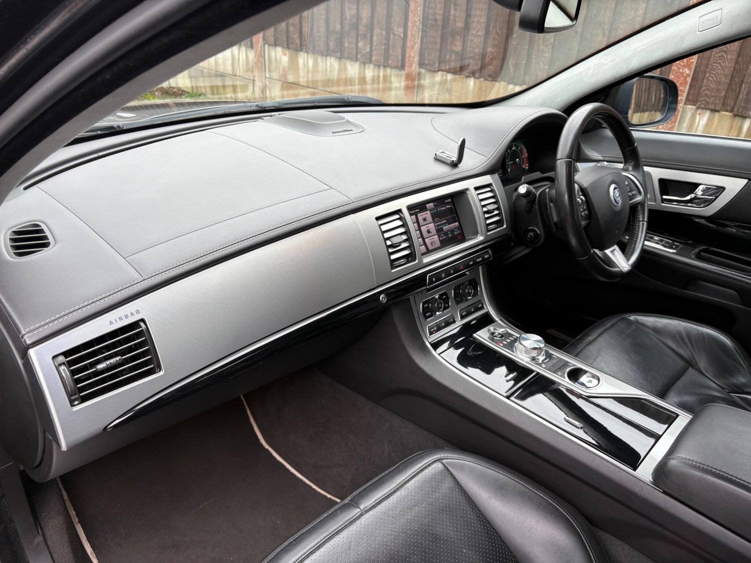 Used Jaguar XF 2012 for sale - 77468798: Photo 31