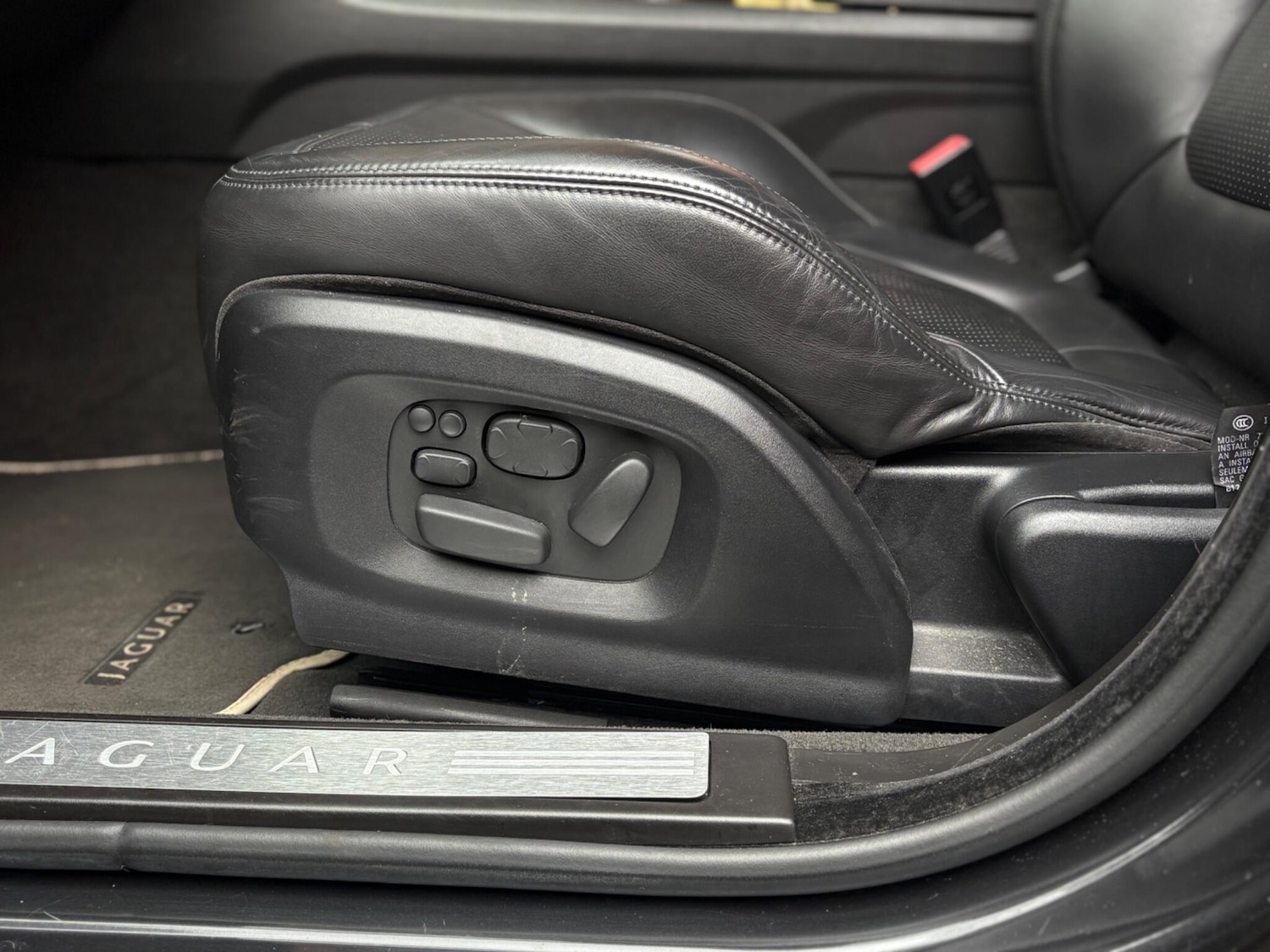 Used Jaguar XF 2012 for sale - 77468798: Photo 74