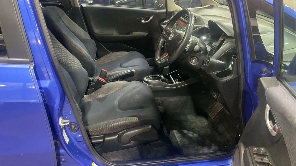 Used Honda Jazz 2012 for sale - 76166966: Photo 7