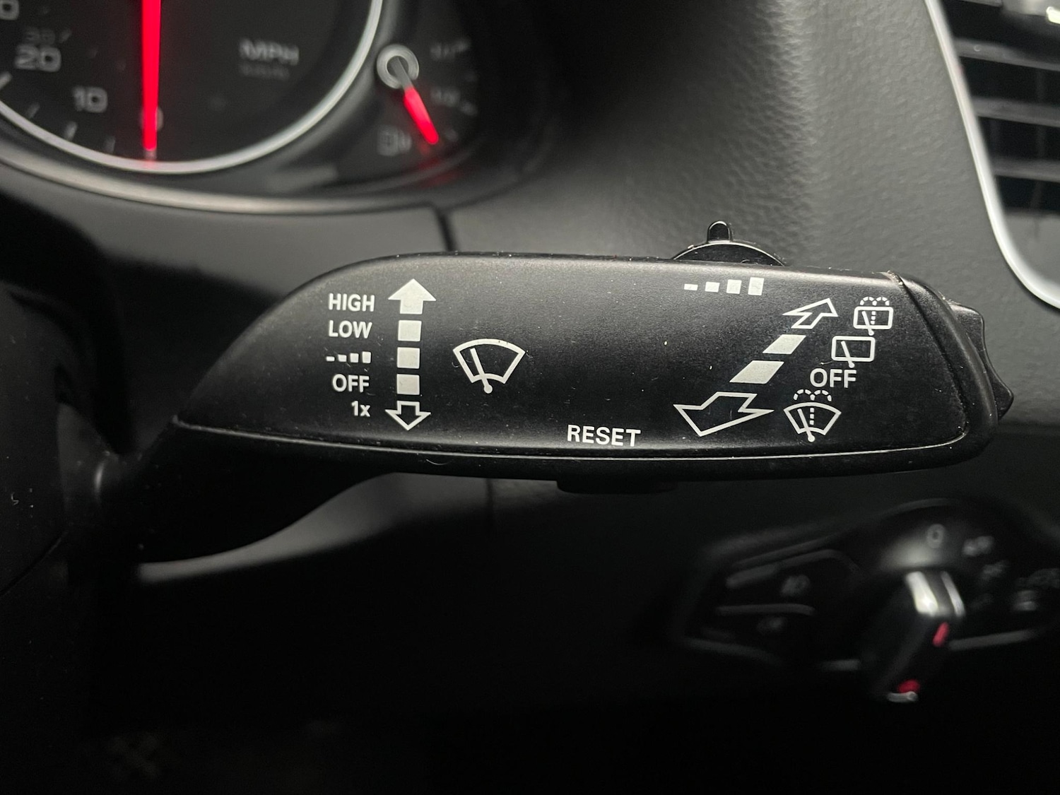 Used Audi Q5 2016 for sale - 76538203: Photo 37