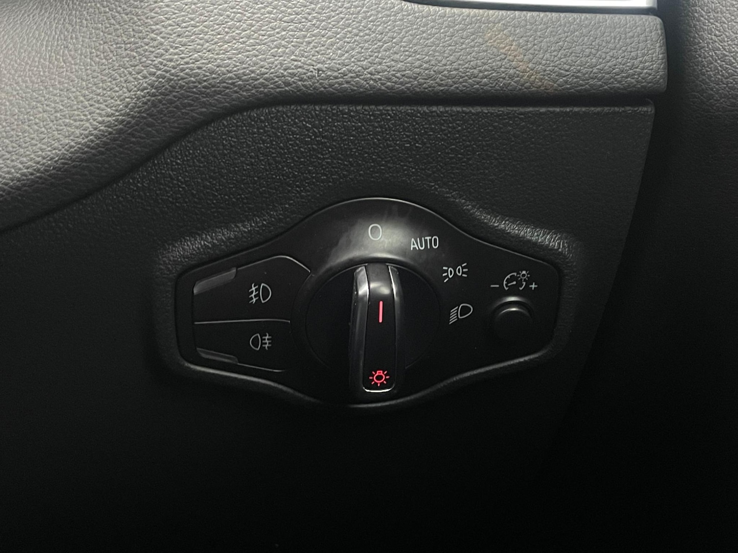 Used Audi Q5 2016 for sale - 76538203: Photo 49