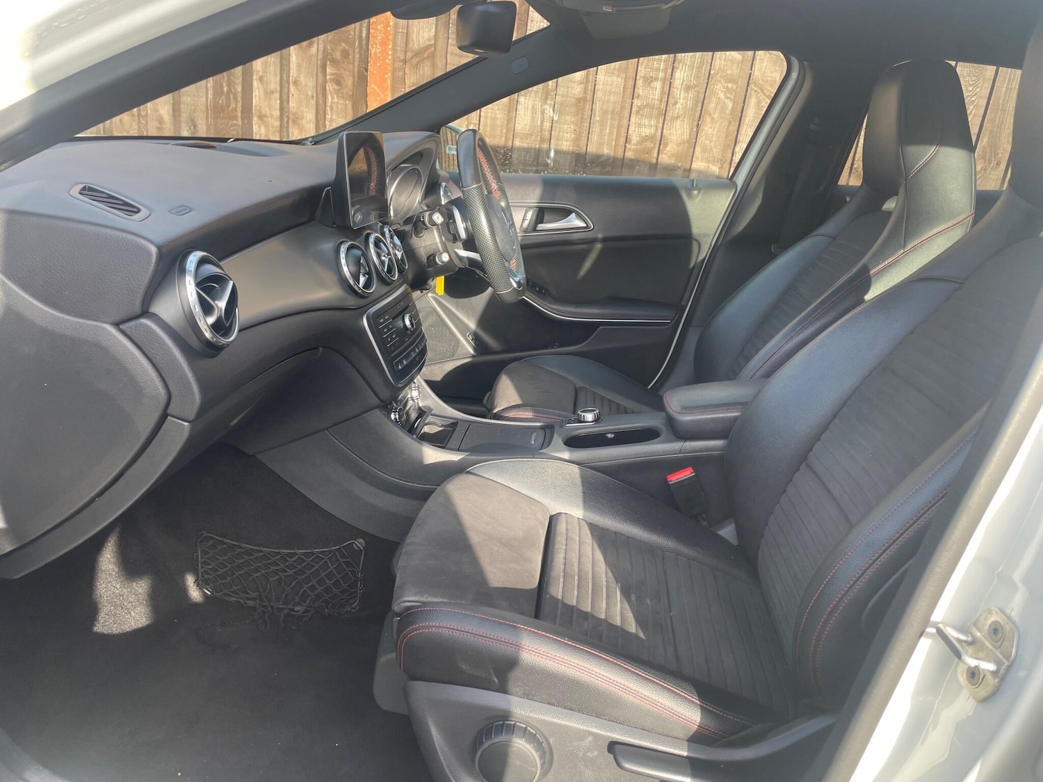 Used Mercedes-Benz GLA 2016 for sale - 76727866: Photo 31