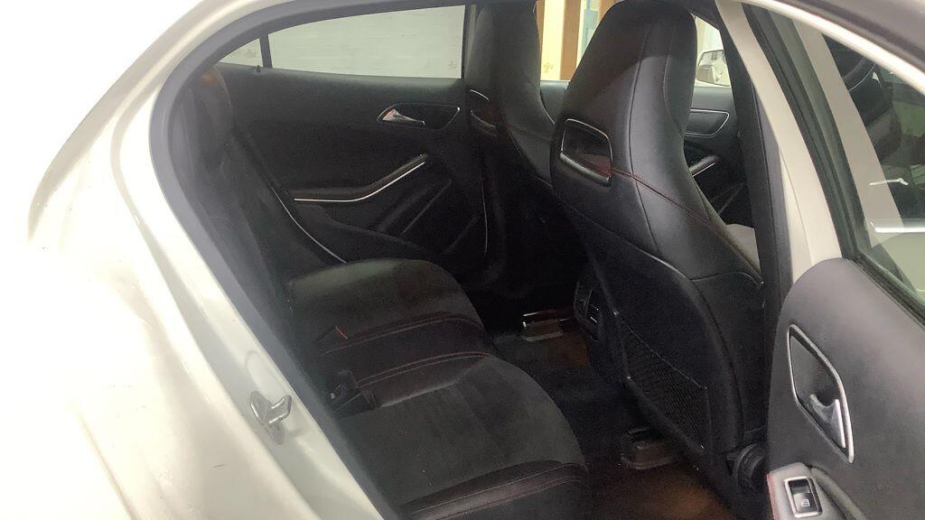 Used Mercedes-Benz GLA 2016 for sale - 76727866: Photo 8