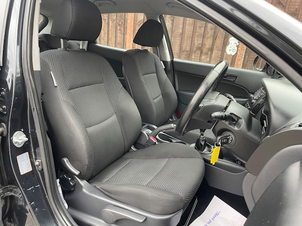 Used Hyundai i30 2010 for sale - 76314260: Photo 22