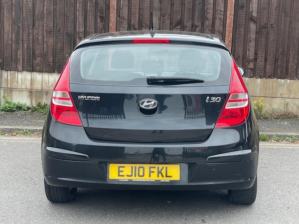 Used Hyundai i30 2010 for sale - 76314260: Photo 3
