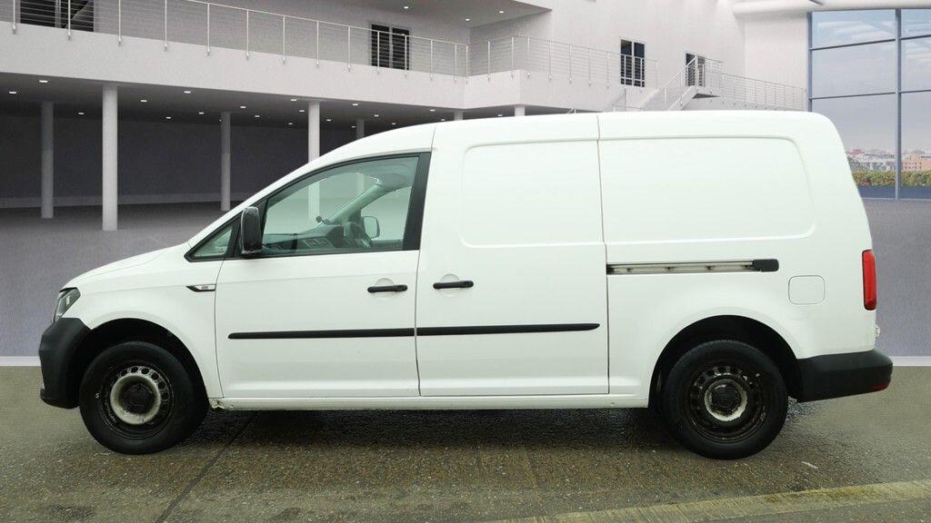 Used Volkswagen Caddy Maxi 2016 for sale - 77626072: Photo 6
