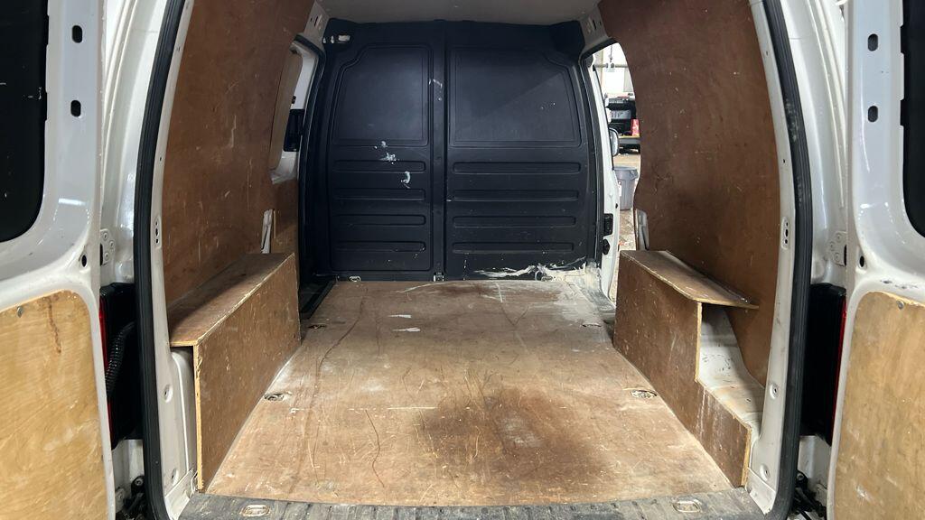 Used Volkswagen Caddy Maxi 2016 for sale - 77626072: Photo 7