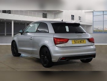 Used Audi A1 2011 for sale - 76424512: Photo
