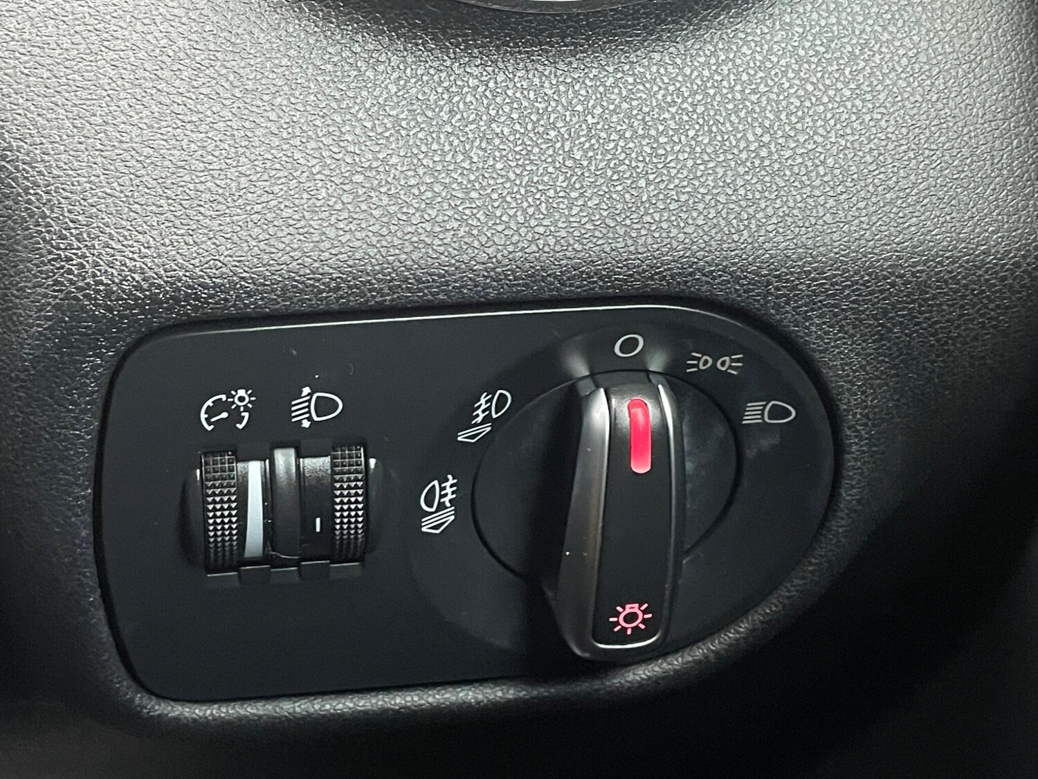 Used Audi A1 2011 for sale - 76424512: Photo 49