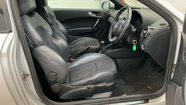 Used Audi A1 2011 for sale - 76424512: Photo 8