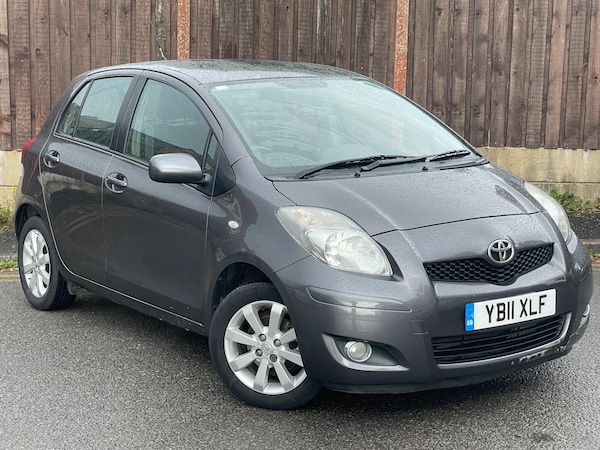 Used Toyota Yaris 2011 for sale - 76175189: Photo 13