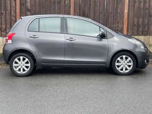 Used Toyota Yaris 2011 for sale - 76175189: Photo 6