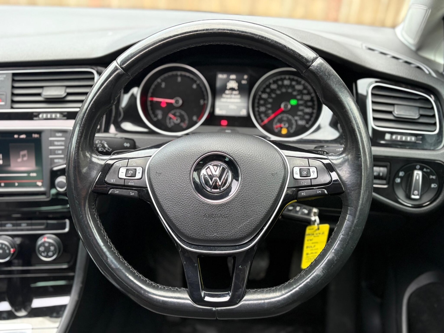 Used Volkswagen Golf 2016 for sale - 77268097: Photo 38