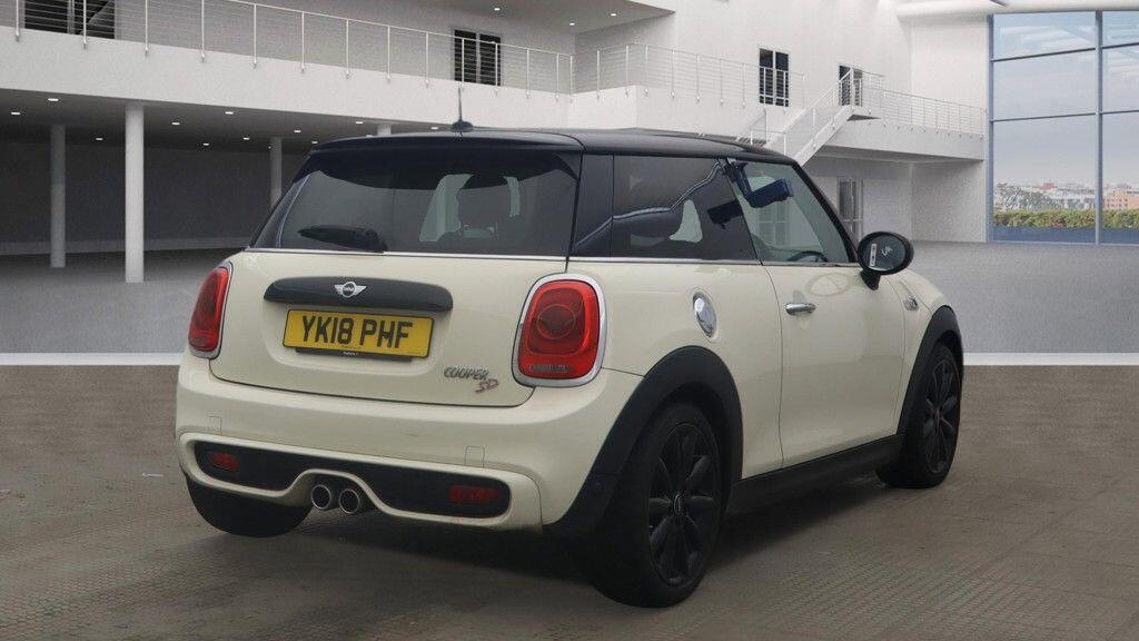 Used MINI Hatch 2018 for sale - 77386385: Photo 4