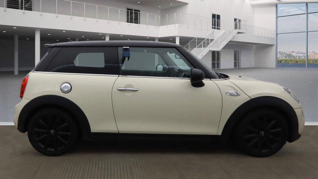 Used MINI Hatch 2018 for sale - 77386385: Photo 6