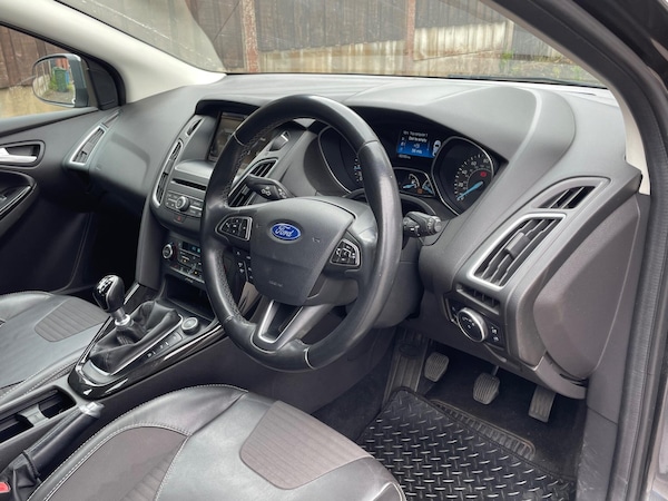 Used Ford Focus 2014 for sale - 75601184: Photo 15