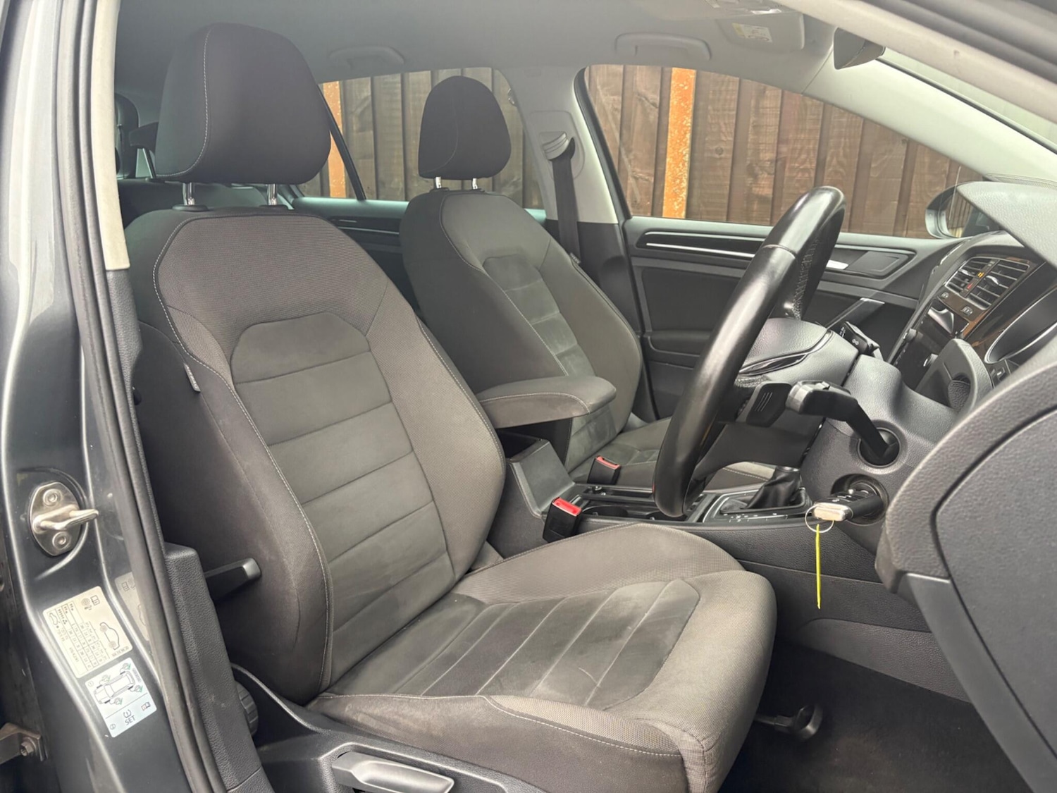 Used Volkswagen Golf 2018 for sale - 76887255: Photo 12