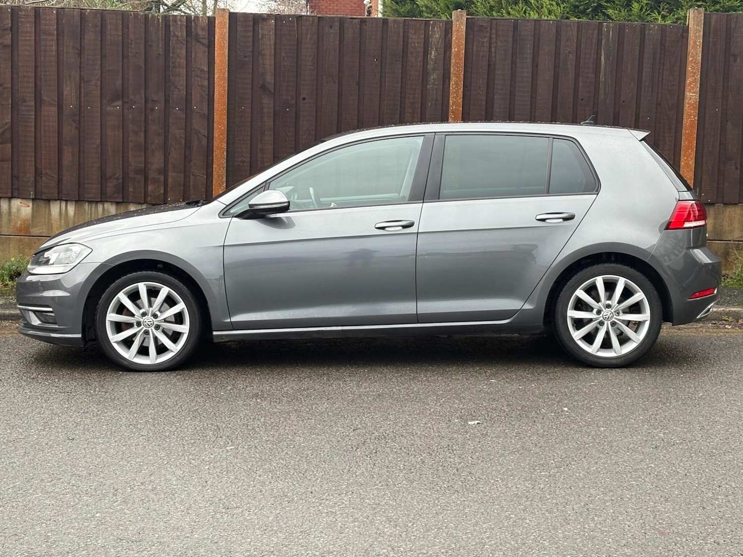 Used Volkswagen Golf 2018 for sale - 76887255: Photo 4