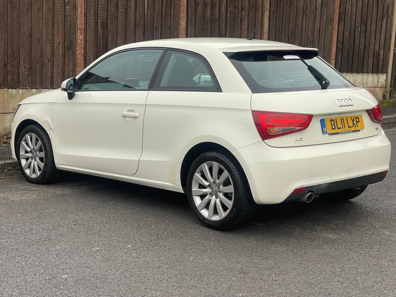 Used Audi A1 2011 for sale - 76728931: Photo 11