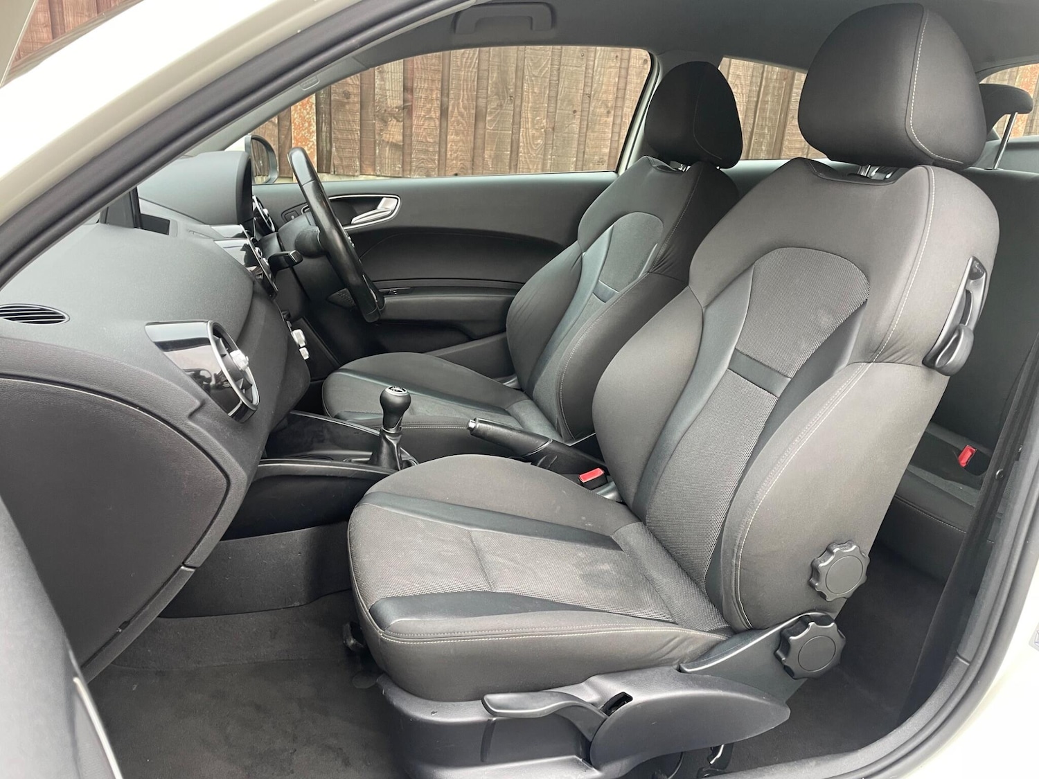 Used Audi A1 2011 for sale - 76728931: Photo 23