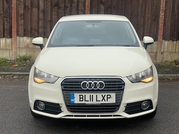 Used Audi A1 2011 for sale - 76728931: Photo