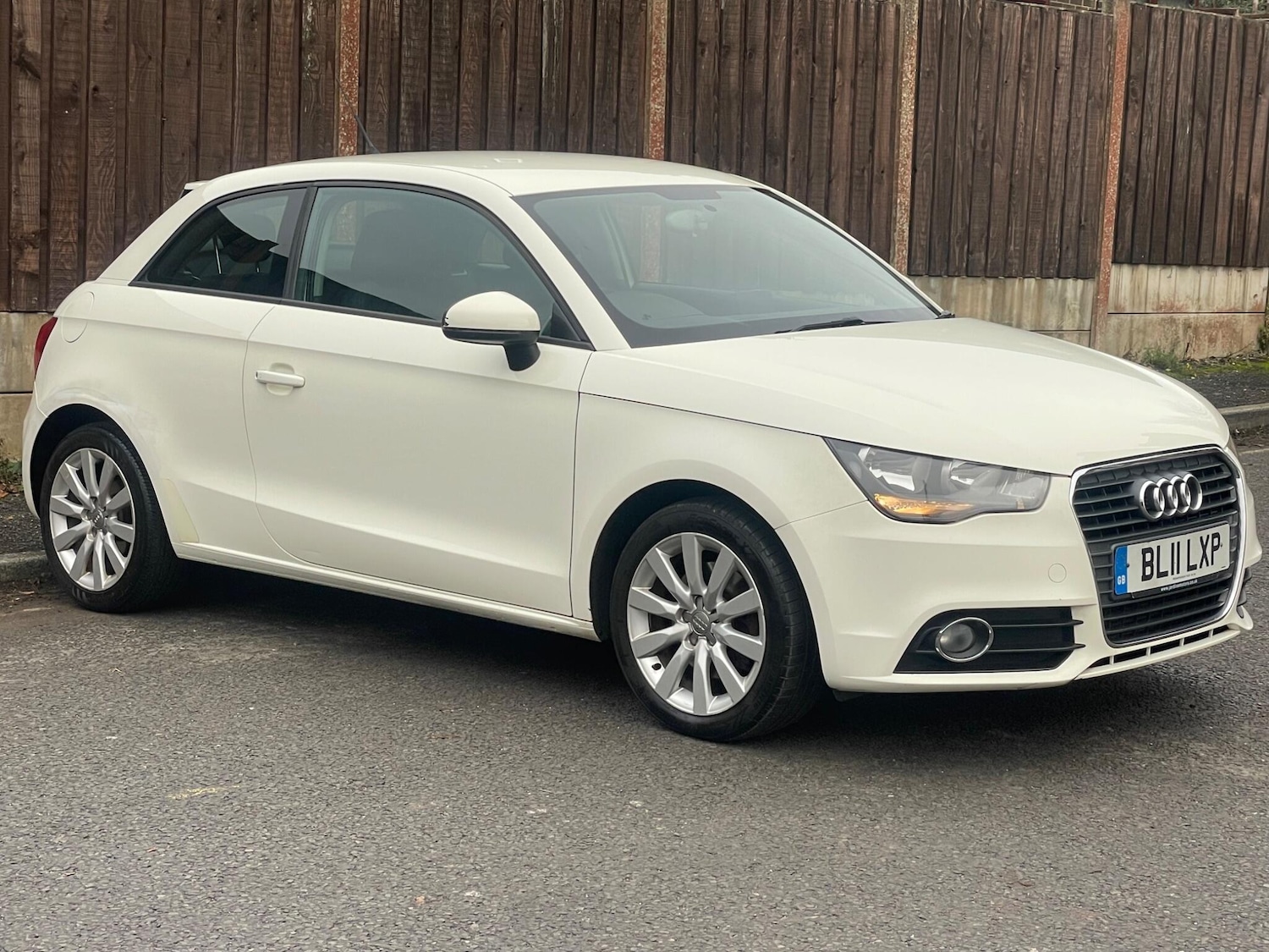 Used Audi A1 2011 for sale - 76728931: Photo 7