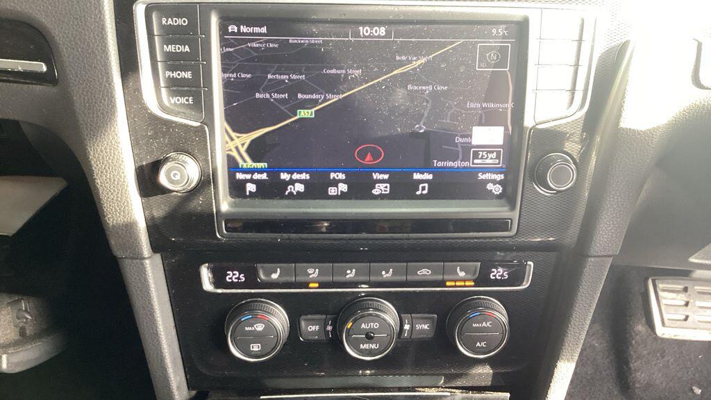 Used Volkswagen Golf 2016 for sale - 76781319: Photo 10