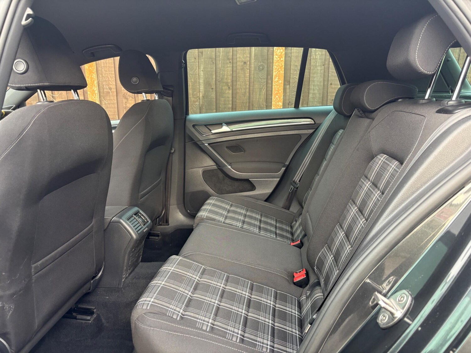 Used Volkswagen Golf 2016 for sale - 76781319: Photo 34