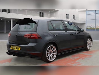 Used Volkswagen Golf 2016 for sale - 76781319: Photo