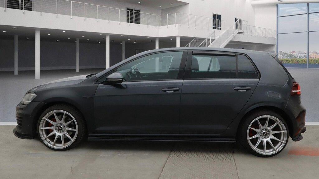 Used Volkswagen Golf 2016 for sale - 76781319: Photo 5