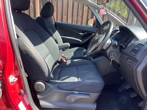 Used Hyundai Ix20 2011 for sale - 76109422: Photo 18