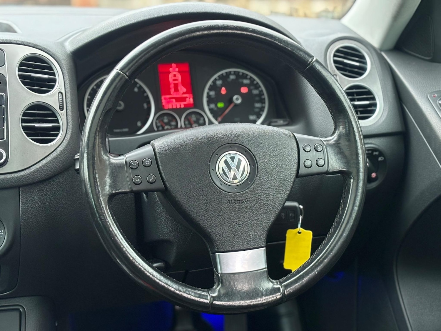 Used Volkswagen Tiguan 2008 for sale - 77156639: Photo 30