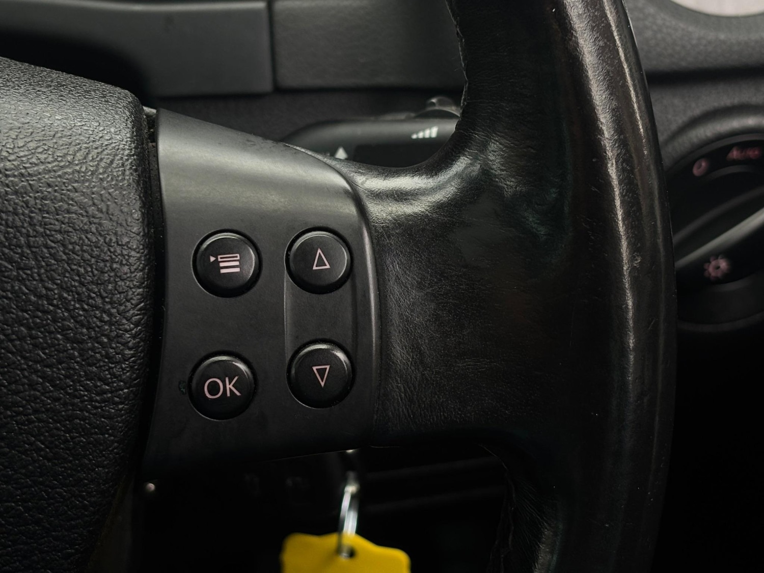 Used Volkswagen Tiguan 2008 for sale - 77156639: Photo 33