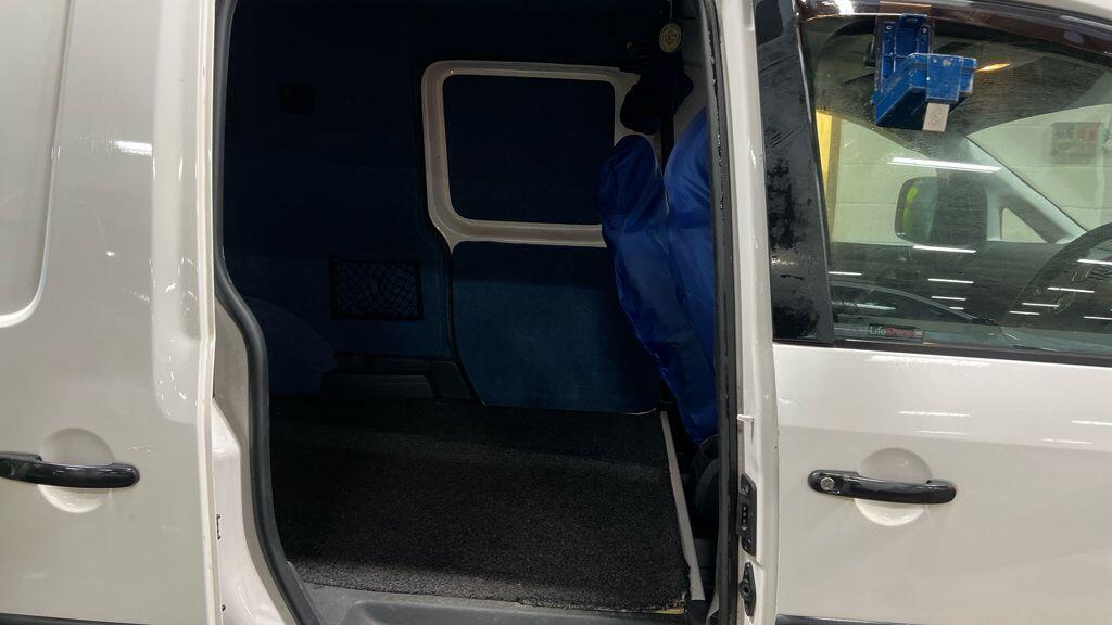 Used Volkswagen Caddy 2014 for sale - 76997287: Photo 10