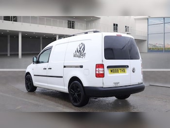 Used Volkswagen Caddy 2014 for sale - 76997287: Photo