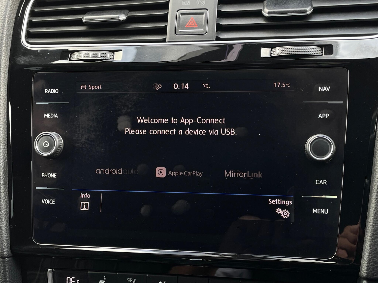 Used Volkswagen Golf 2017 for sale - 76348856: Photo 55