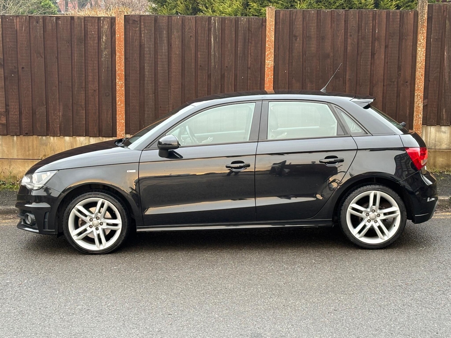 Used Audi A1 for sale - 77454964: Photo 5