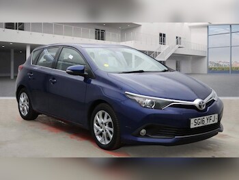Used Toyota Auris 2016 for sale - 77497359: Photo