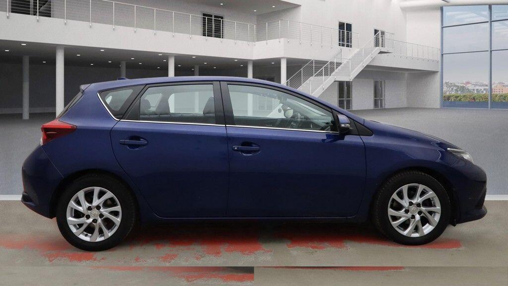 Used Toyota Auris for sale - 77497359: Photo 3