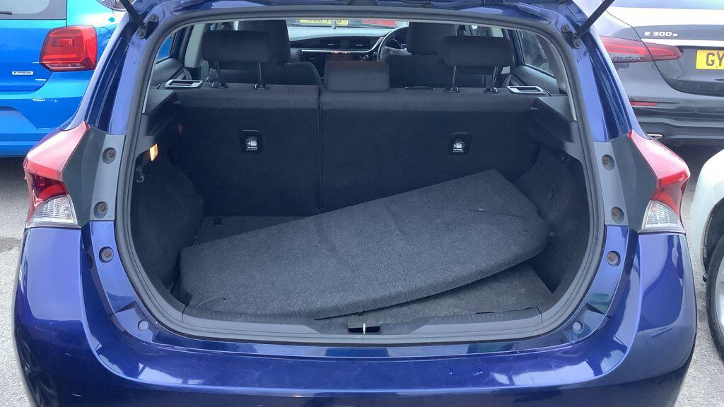 Used Toyota Auris for sale - 77497359: Photo 8