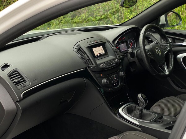 Used Vauxhall Insignia 2015 for sale - 72023824: Photo 13