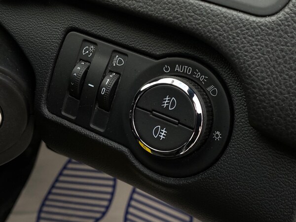 Used Vauxhall Insignia 2015 for sale - 72023824: Photo 42
