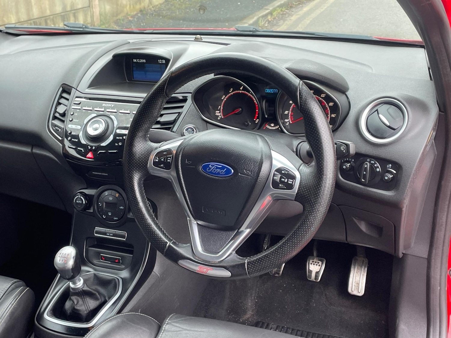 Used Ford Fiesta 2014 for sale - 76989777: Photo 34